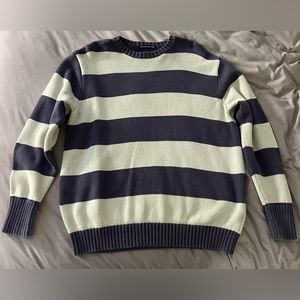 Brandy Melville sweater